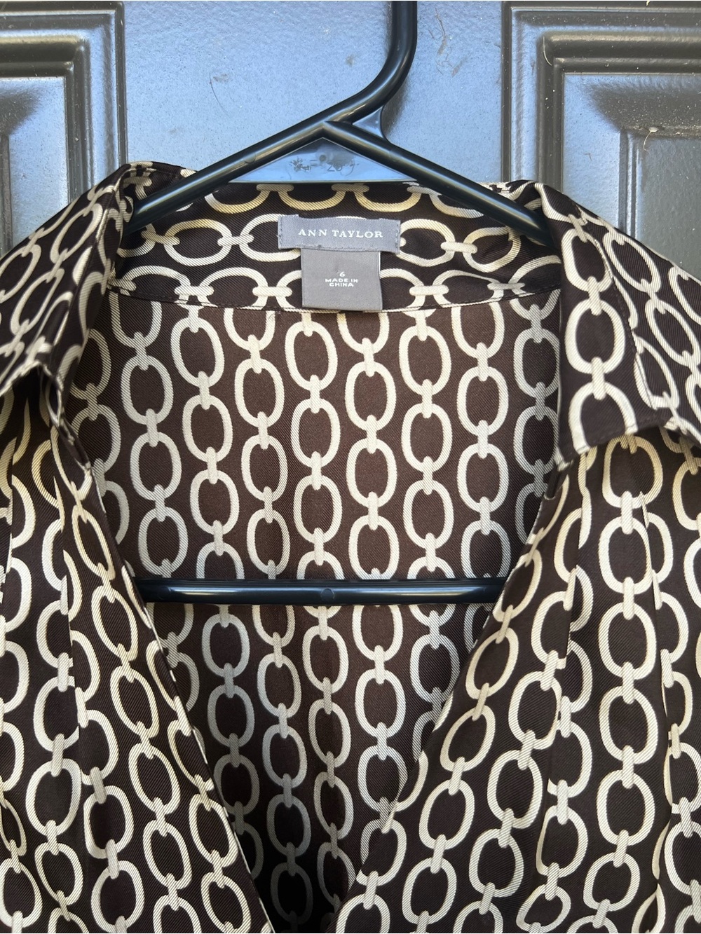 Ann Taylor Chain-Print Button-Front Blouse - Picture 2 of 6